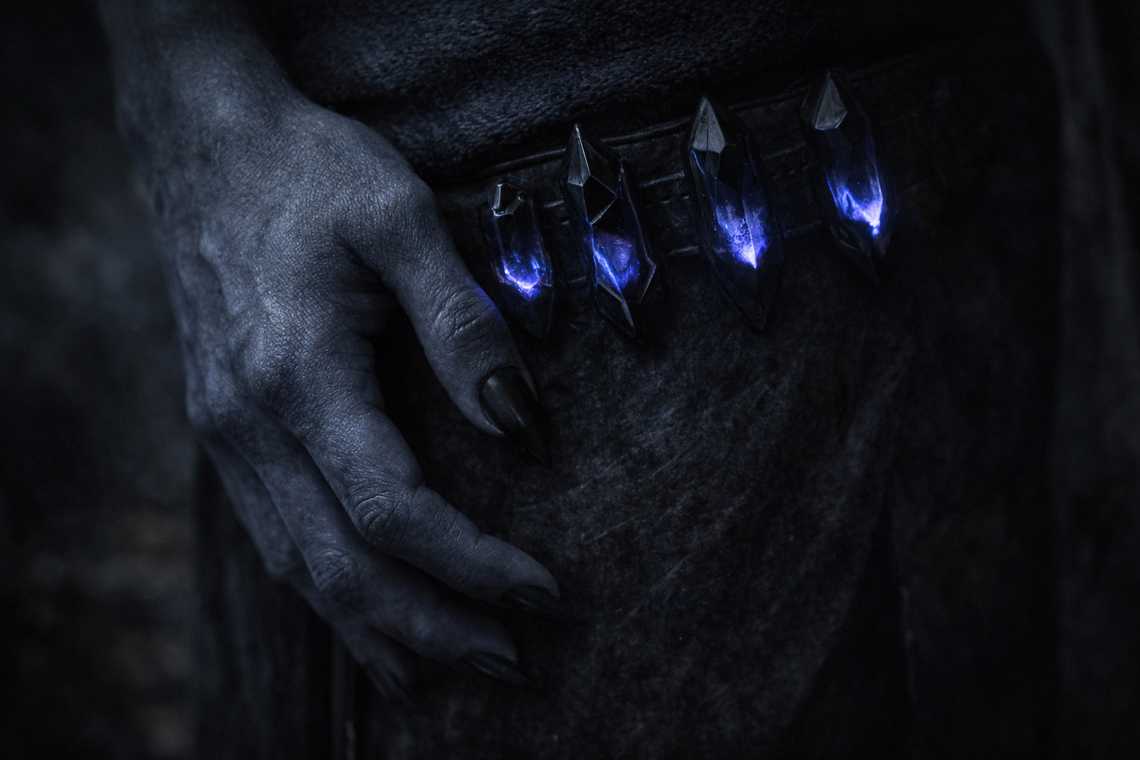 Drusniel's thumb counting, one two three four, the only thing still his own